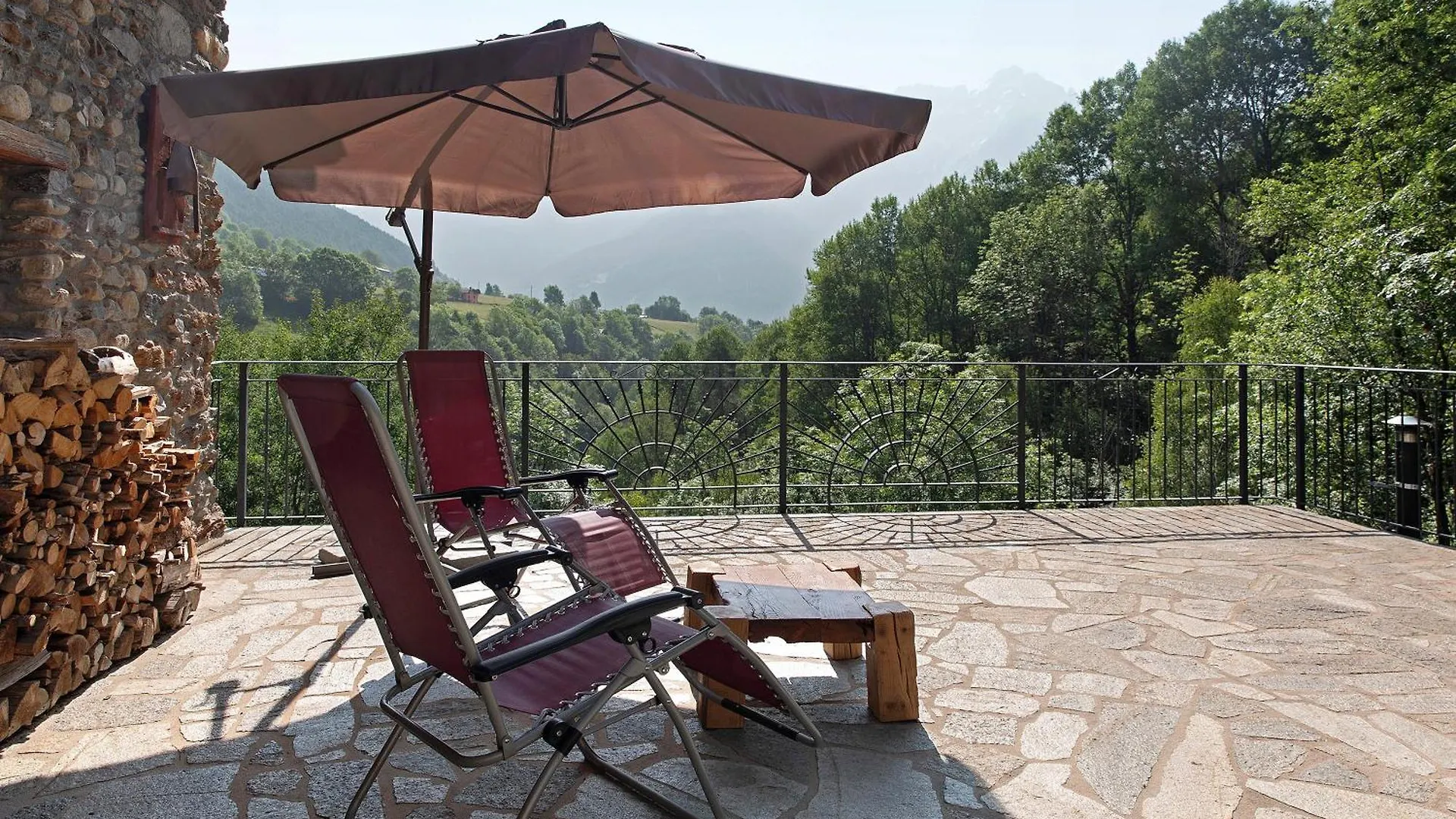 Chalet Cuore Selvatico Monno Italie