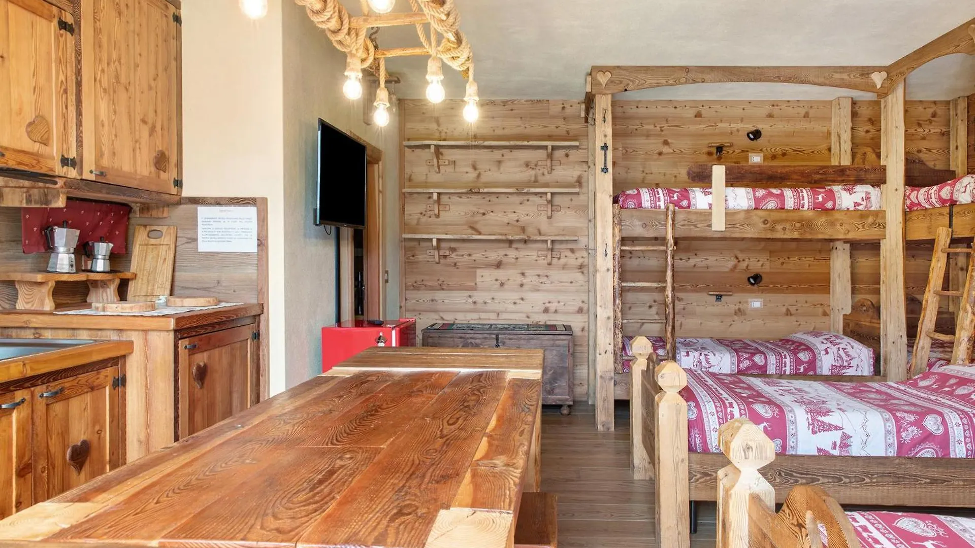 Chalet Cuore Selvatico Monno 0*,  Italie